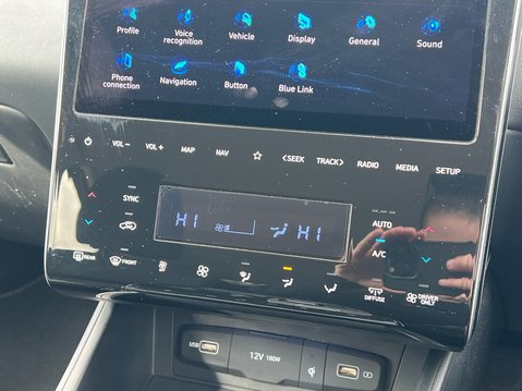 Hyundai TUCSON T-GDI PREMIUM 37