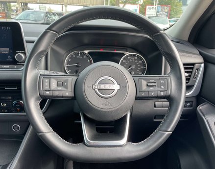 Nissan Qashqai 1.3 Qashqai Acenta Premium DiG-T MHEV 5dr 19