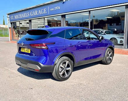 Nissan Qashqai 1.3 Qashqai N-Connecta DiG-T MHEV 5dr 8