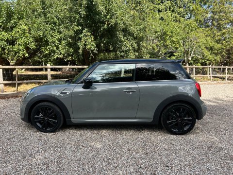 Mini Hatch 1.5 Cooper Sport Steptronic Euro 6 (s/s) 3dr 5