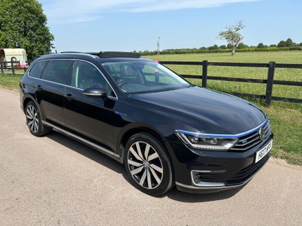 Volkswagen Passat 1.4 TSI GTE Advance DSG Euro 6 (s/s) 5dr