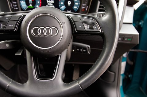 Audi A1 SPORTBACK TFSI SPORT 19