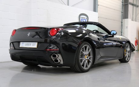 Ferrari California V8 - Daytona Style Seats, Shields and More 5