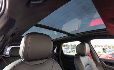 Porsche Cayenne S 14