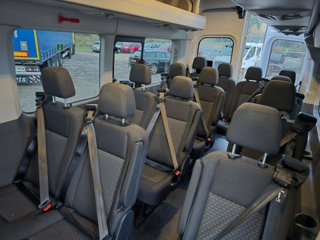 Ford Transit 2.0 460 EcoBlue Trend RWD L4 High Roof Euro 6 (s/s) 5dr (17 Seat, DRW) 34