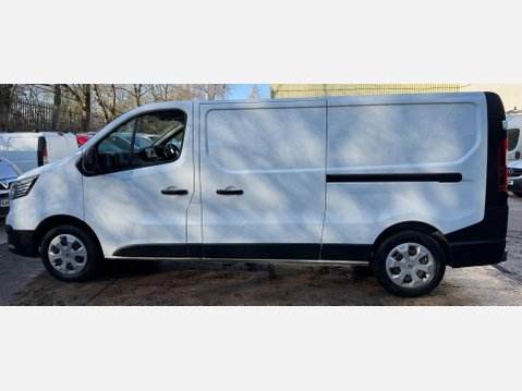 Renault Trafic 2.0 dCi Blue LL30 Business L2 H1 Euro 6 (s/s) 5dr 21