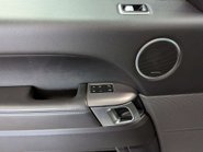 Land Rover Range Rover Sport 3.0 Range Rover Sport HSE SDV6 Auto 4WD 5dr 38