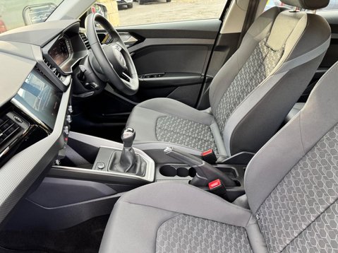 Audi A1 SPORTBACK TFSI SPORT 23