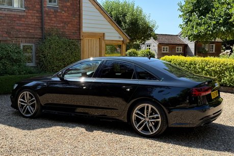 Audi A6 1.8 TFSI Black Edition Saloon 4dr Petrol S Tronic Euro 6 (s/s) (190 ps) 17