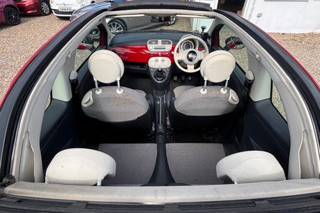Fiat 500 LOUNGE.. CONVERTIBLE..LOOK ONLY £35:00 R/TAX…BLUETOOTH 