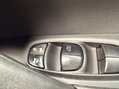 Nissan Qashqai 1.5 Qashqai N-Vision dCi 5dr 29
