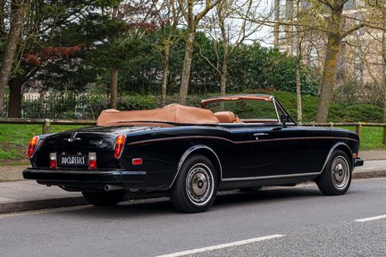 Rolls-Royce Corniche IV 3