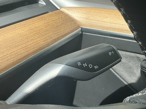 Tesla Model Y (Dual Motor) Long Range SUV 5dr Electric Auto 4WDE (384 bhp) 15