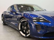 Porsche Taycan Performance Plus 93.4kWh Turbo Saloon 4dr Electric Auto 4WD (680 ps) 7