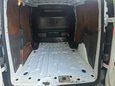 Ford Transit Connect 200 BASE TDCI 11