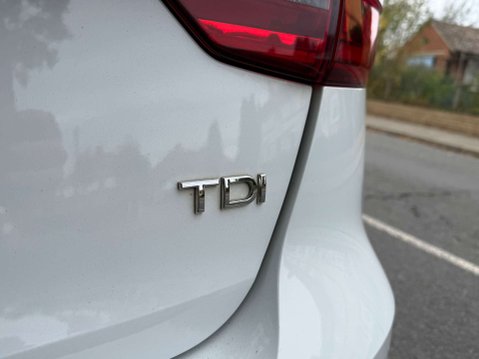 Audi A4 2.0 A4 S Line TDI 5dr 32