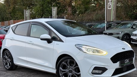 Ford Fiesta ST-LINE EDITION - 2 OWNERS - APPLE CAR PLAY - SERVICE HISTORY 