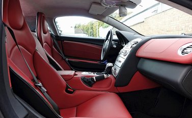 Mercedes-Benz SLR McLaren 29