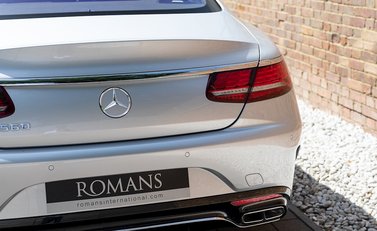 Mercedes-Benz S Class AMG Line Coupe 25