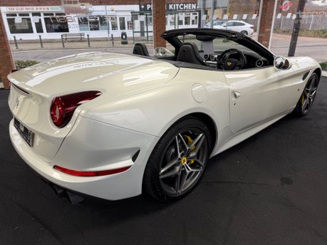 Ferrari California California T 9