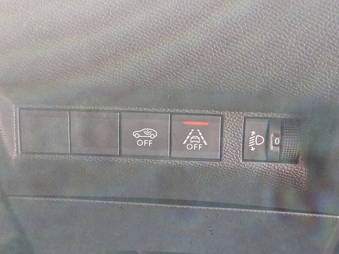 Peugeot 2008 ALLURE PREMIUM 29