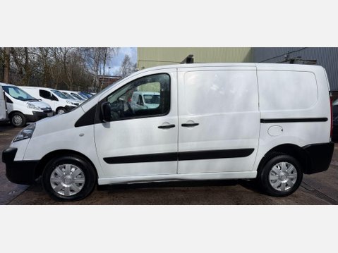 Peugeot Expert 2.0 HDi Panel Van 4dr Diesel Manual L1 H1 (168 g/km, 128 bhp) 22