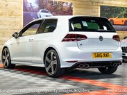 Volkswagen Golf 2.0 Golf R 4WD 3dr 4