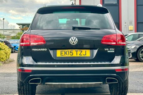 Volkswagen Touareg 3.0 TDI V6 BlueMotion Tech R-Line SUV 5dr Diesel Tiptronic 4WD Euro 6 (s/s) 13