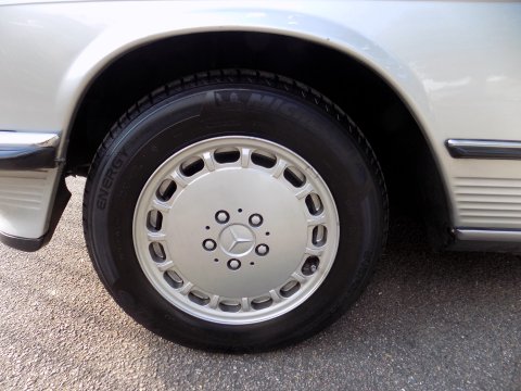 Mercedes-Benz R107 420 SL Sports 56