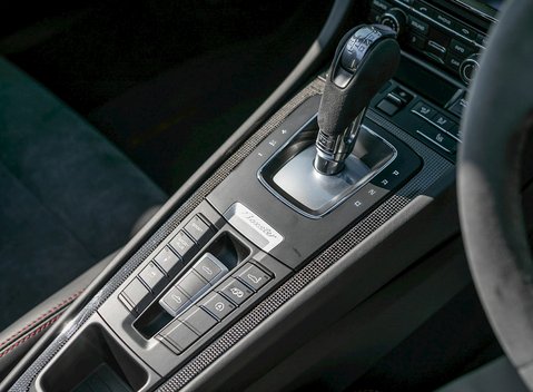 Porsche Boxster GTS 20