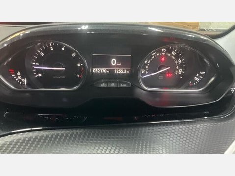 Peugeot 2008 1.2 VTi PureTech Crossway Euro 5 5dr 8