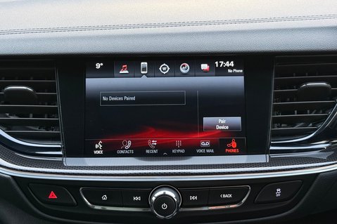 Vauxhall Insignia SRI VX-LINE NAV AUTOMATIC - REVERSE CAMERA -20 INCH ALLOYS 44