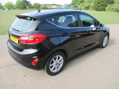 Ford Fiesta 1.0T EcoBoost Zetec Euro 6 (s/s) 5dr 5