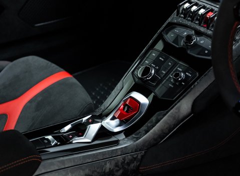 Lamborghini Huracan LP 640-4 PERFORMANTE 14