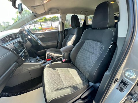 Toyota Auris VVT-I ICON PLUS 51