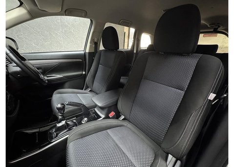 Mitsubishi Outlander 2.2 DI-D 3 SUV 5dr Diesel Manual 4WD Euro 6 (s/s) (147 ps) 49