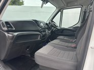 Iveco Daily 35C18HDB Crew Cab Tipper - Business 14