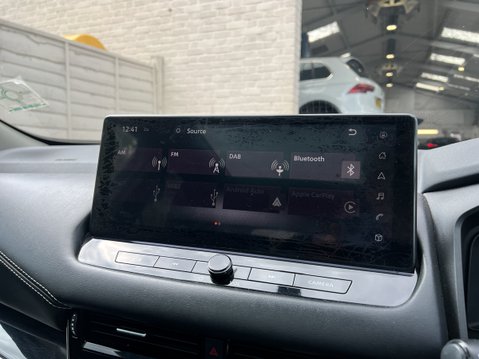 Nissan Qashqai 1.3 DIG-T MHEV N-Connecta SUV 5dr Petrol Hybrid XTRON Euro 6 (s/s) (158 ps) 32