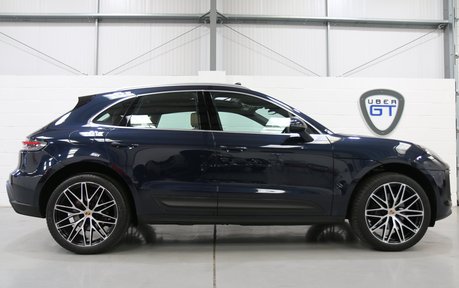 Porsche Macan PDK - Panoramic Roof / RS Spyder Alloys - Full Porsche Service History 2