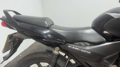 Honda CBF125 CBF 125 2010 RUNNING PROJECT BIKE 26K LEARNER LEGAL 125CC 21