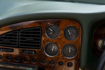 Aston Martin V8 Volante LWB 25