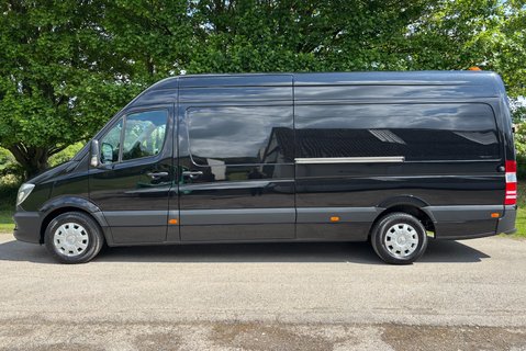 Mercedes-Benz Sprinter 319 V6 Cdi Lwb Hr Panel Van - Twin Side Doors / Air Con / Rear Camera 7