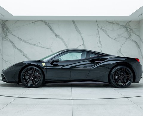 Ferrari 488 GTB Tailor Made 