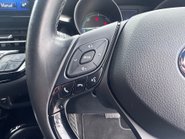 Toyota C-HR DYNAMIC 12