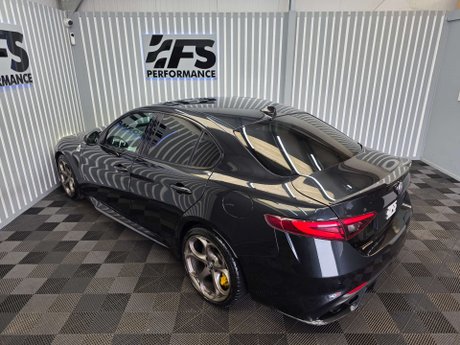 Alfa Romeo Giulia 2.9 V6 Bi-Turbo Quadrifoglio Saloon 4dr Petrol Auto Euro 6 (s/s) (510 ps) 19