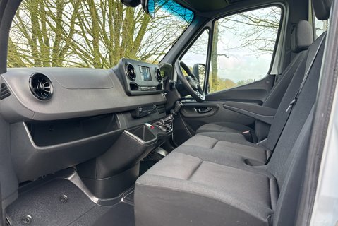 Mercedes-Benz Sprinter 315 Cdi Progressive Dropside with Tail Lift & Safety Rails 15