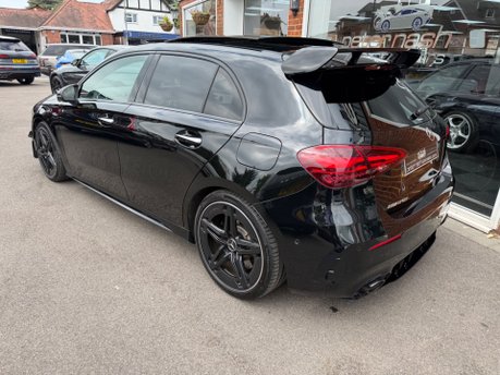 Mercedes-Benz A Class AMG A 35 4MATIC PREMIUM PLUS MHEV 15