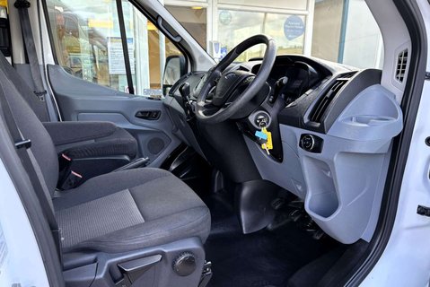 Ford Transit 460 L4 H3 17 Str Minibus with Air Con - Direct from MOD 18