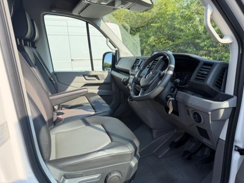 Volkswagen Crafter 2.0 TDI CR35 Trendline FWD LWB High Roof Euro 6 (s/s) 5dr 10