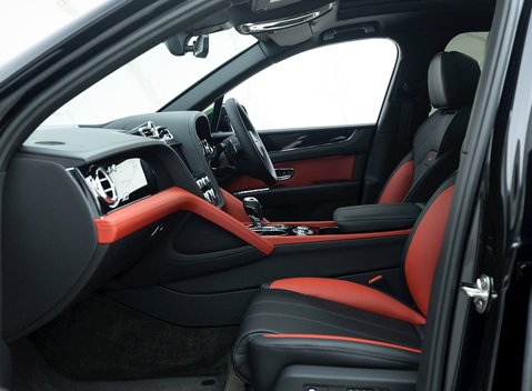 Bentley Bentayga V8 S 15